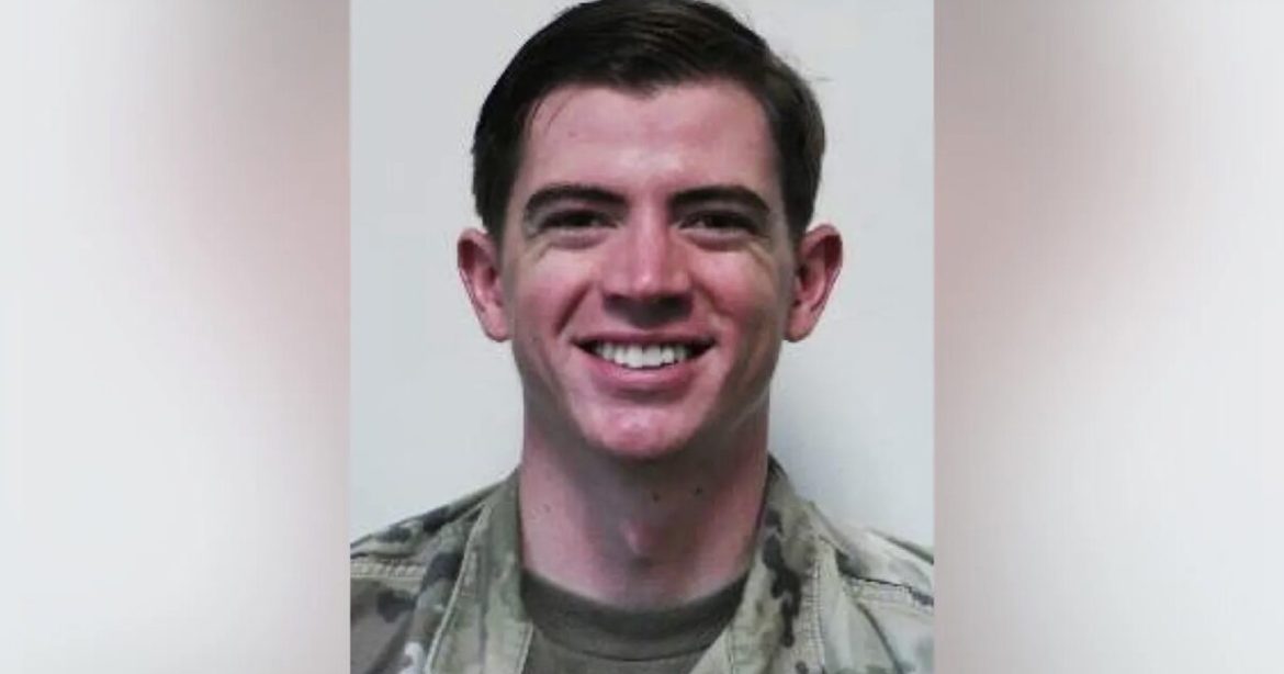 Ex-Army Sergeant Who Tried to Hand U.S. Secrets to Communist China Gets Just Four Years — Judge Cites “Mental Health” Ex-Army Sergeant Who Tried to Hand U.S. Secrets to Communist China Gets Just Four Years — Judge Cites “Mental Health”