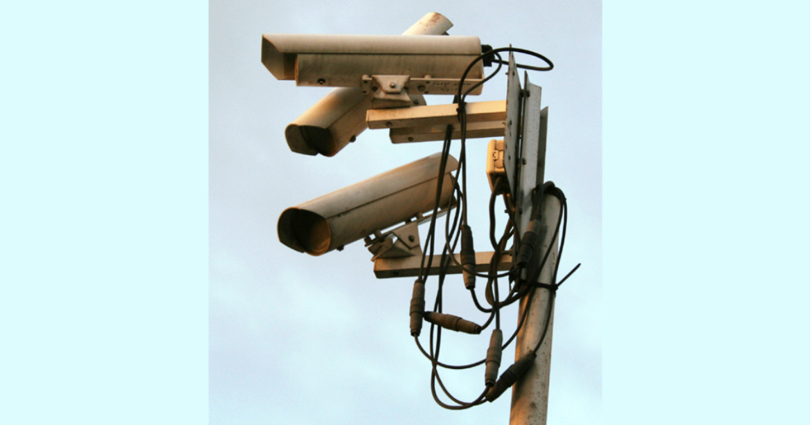 AI Security System Mistakes Bag of Doritos for Gun, Triggers Police Response to School in Baltimore AI Security System Mistakes Bag of Doritos for Gun, Triggers Police Response to School in Baltimore