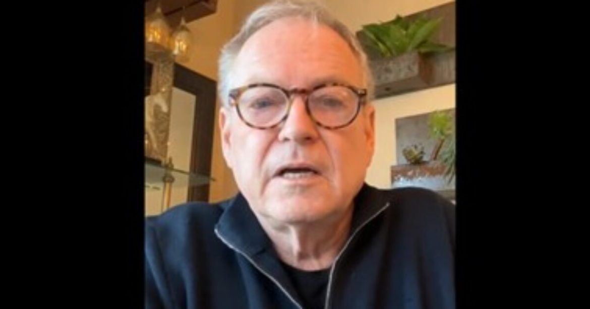 WATCH: Air Force Veteran and Former Bill Clinton Military Aide Delivers a POWERFUL Personal Statement Regarding Seditious Six Democrats Demanding Military Soldiers Defy Orders from Trump