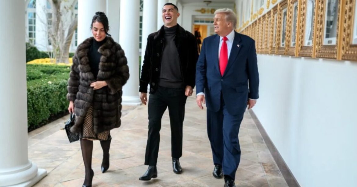 THE GREATEST MEETS THE GREATEST: Soccer Great Ronaldo Visits President Trump in White House – And Their Video Together Is EPIC!