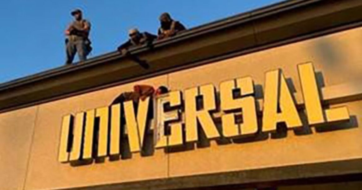 ICE Houston Busts Illegal Alien and Suspected MS-13 Gangster After He Gets Stuck on Business Sign in Hilarious Botched Escape Attempt ICE Houston Busts Illegal Alien and Suspected MS-13 Gangster After He Gets Stuck on Business Sign in Hilarious Botched Escape Attempt