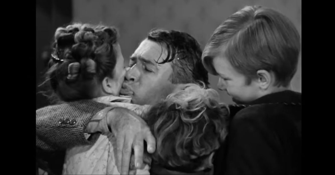 Insane: Professor Says ‘It’s a Wonderful Life’ has ‘bigoted’ ideas