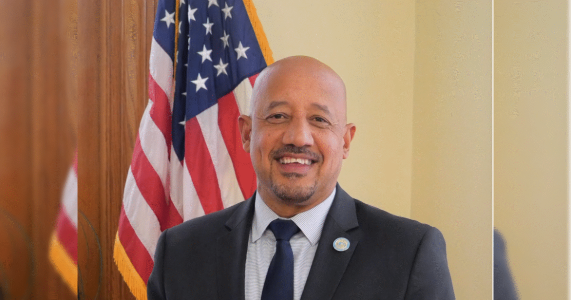 Democrat Mayor in Massachusetts Needs Translator at Hearing  (Video)