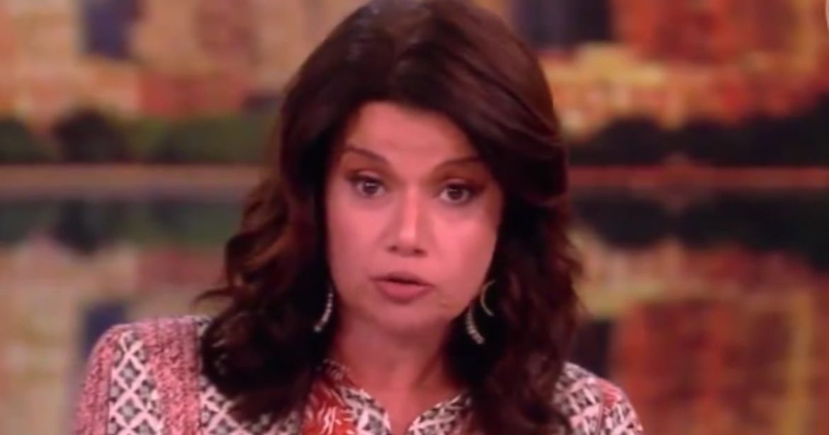 CNN’s Navarro Calls Pretti ‘Perfect Guy’ She’d Want Daughter to Date Before Disturbing New Video Surfaces