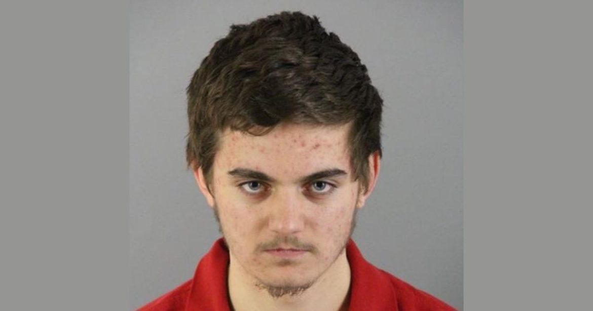 18-Year-Old Pleads Guilty to Murdering His Mom and Stepdad to Fund His Trump Assassination Plot