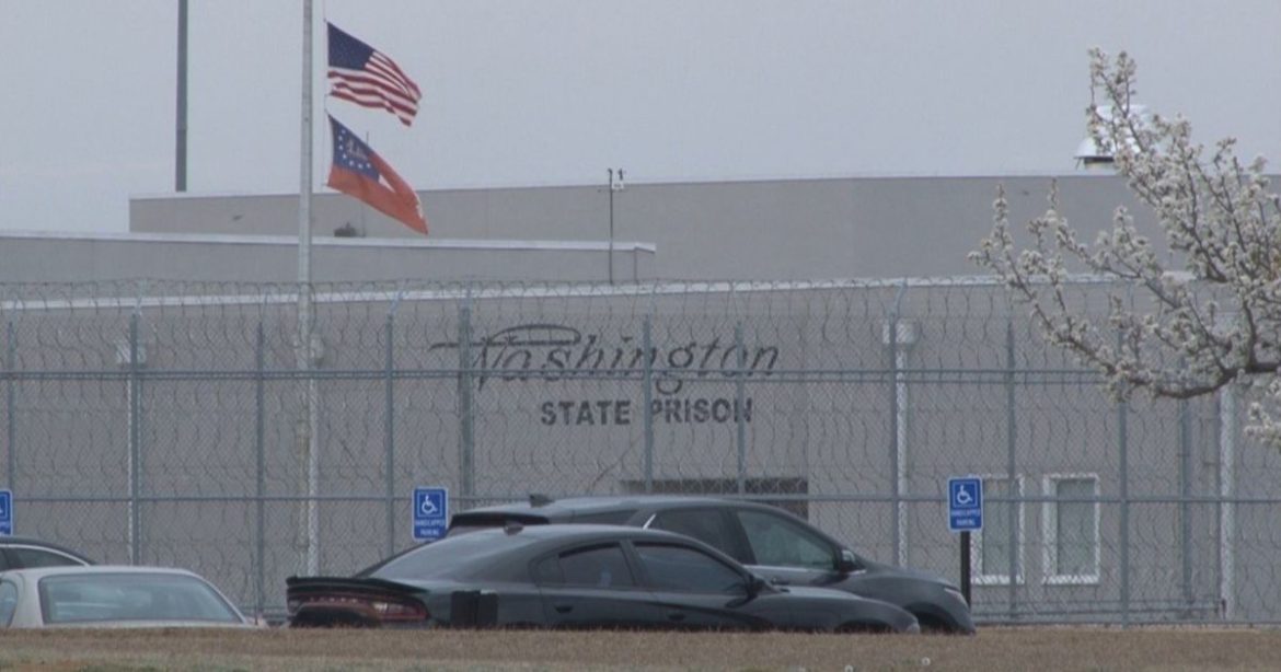 ‘Disturbance’ at Georgia Prison Leaves 3 Inmates Dead, a Dozen More Injured