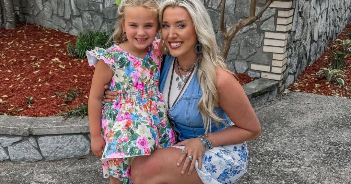 Hunter Biden’s Baby Mama Lunden Roberts Asks Judge to Jail Hunter For Failing to Pay Child Support