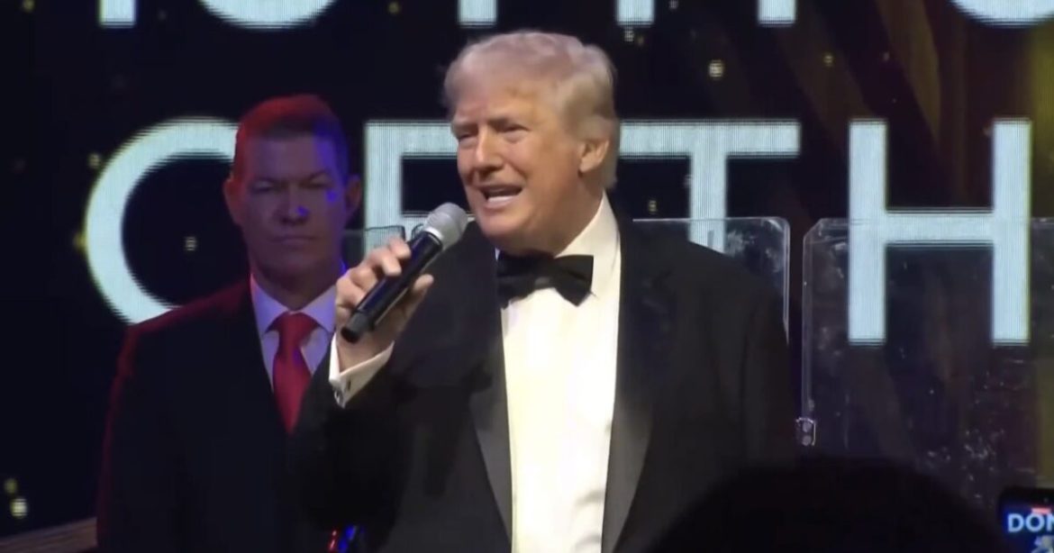 WATCH: Trump GOES OFF on Somali Fraud at Mar-a-Lago New Years Celebration – “They Stole $18 BILLION! We’re Gonna Get to the Bottom of All of it”