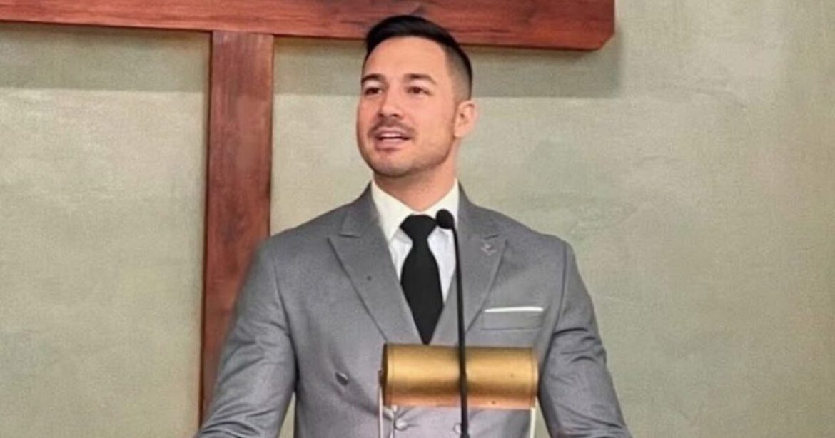 Marine Veteran Is Murdered at His Home After an Ambush While Attempting a Sale Through Facebook Marketplace in Missouri