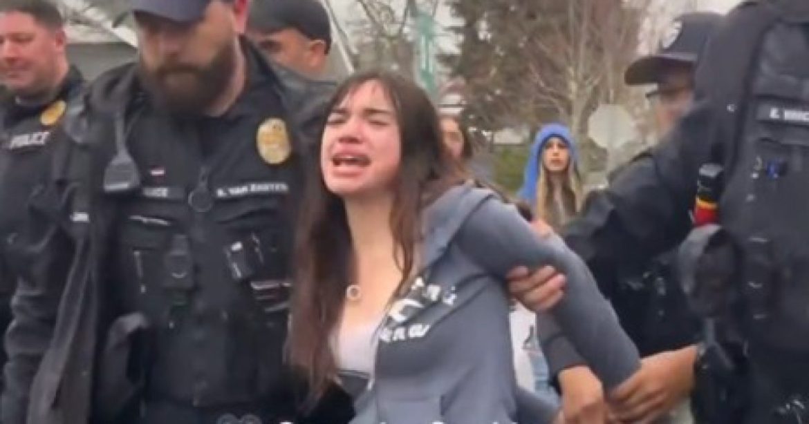 “I Want My Mommy!” – Students at Unruly Anti-ICE Walk Out Protest in Washington FREAK OUT After Learning Their Violent Actions Have Consequences (VIDEO)