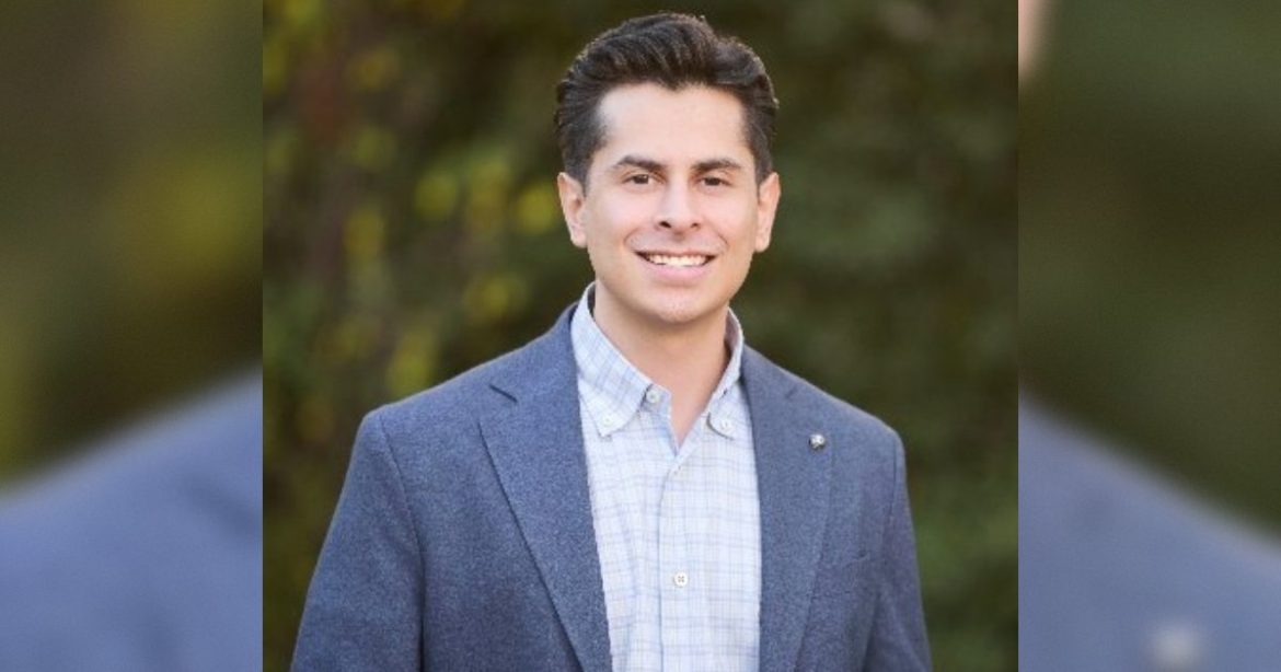 Pro-Amnesty GOP Candidate For Texas-19 Proclaimed “My Heart Is In Mexico,” Attacked Trump