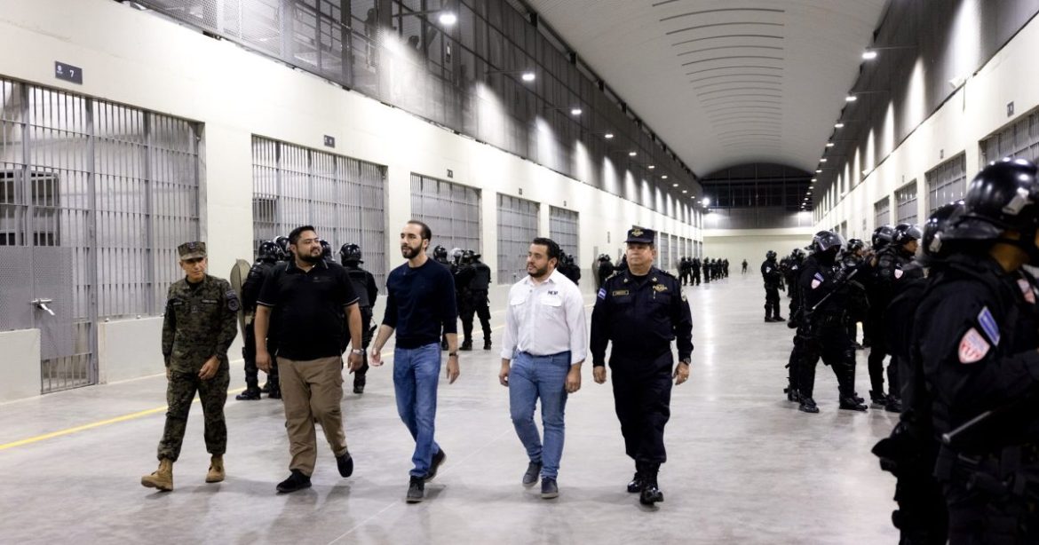 El Salvador President Bukele Criticizes Mexico’s Government for Allowing Cartels to Control the Nation