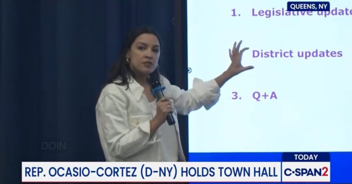 AOC Announces Training Sessions to Instruct Agitators How to Obstruct ICE Operations, Doxx Agents (VIDEO)