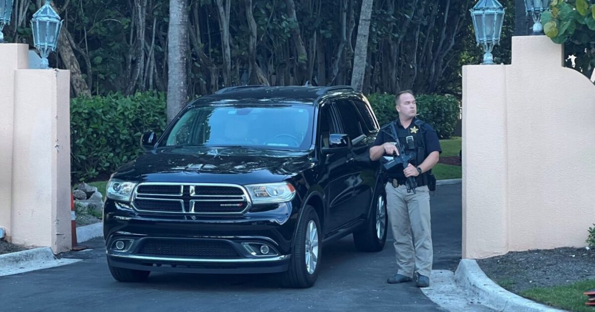 IT WAS ALL A SETUP: FBI Internal Emails Reveal Biden White House Coordinated with DOJ on Mar-a-Lago Raid