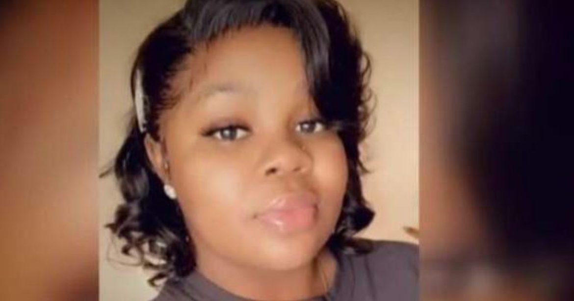 DOJ Prosecutors Seek to Dismiss Charges Against Two Officers Involved in Death of Breonna Taylor