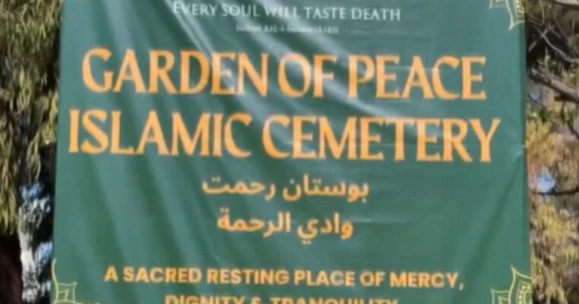 Locals Furious After Islamic Banner is Draped Over 9/11 Memorial in California Cemetery (VIDEO)