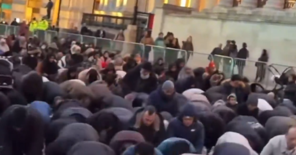 London’s Trafalgar Square Is British, Not for the Adhan: Tory MP Criticizes Public Islamic Prayer as Domination