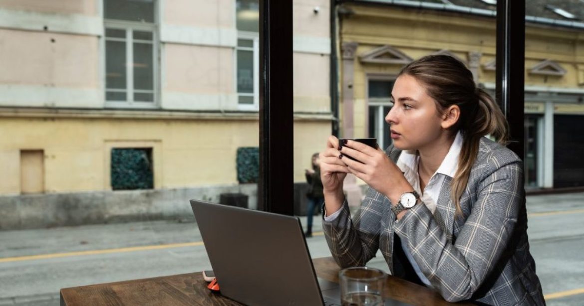 More Than 60% of Young Germans Consider Leaving the Country Amid Lack of Opportunity, Rising Debt, and a Housing Crisis