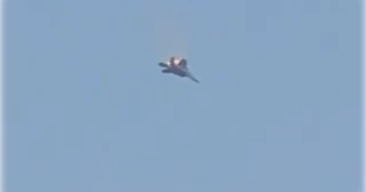 Three US F-15 Fighter Jets Shot Down in Kuwait (VIDEO)