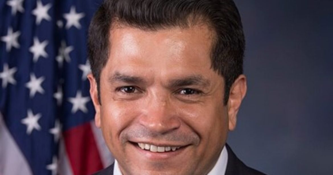 Married Democrat Rep. Jimmy Gomez, Close Buddy of Swalwell, Accused of Kissing Much Younger Congressional Staffer Outside Party