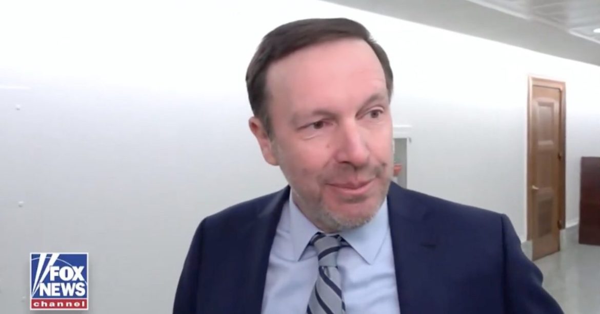 Far-Left Sen. Chris Murphy Backtracks After Backlash, Claims “SARCASM” Following Praise of Iran’s Shadow Fleet Dodging U.S. Blockade