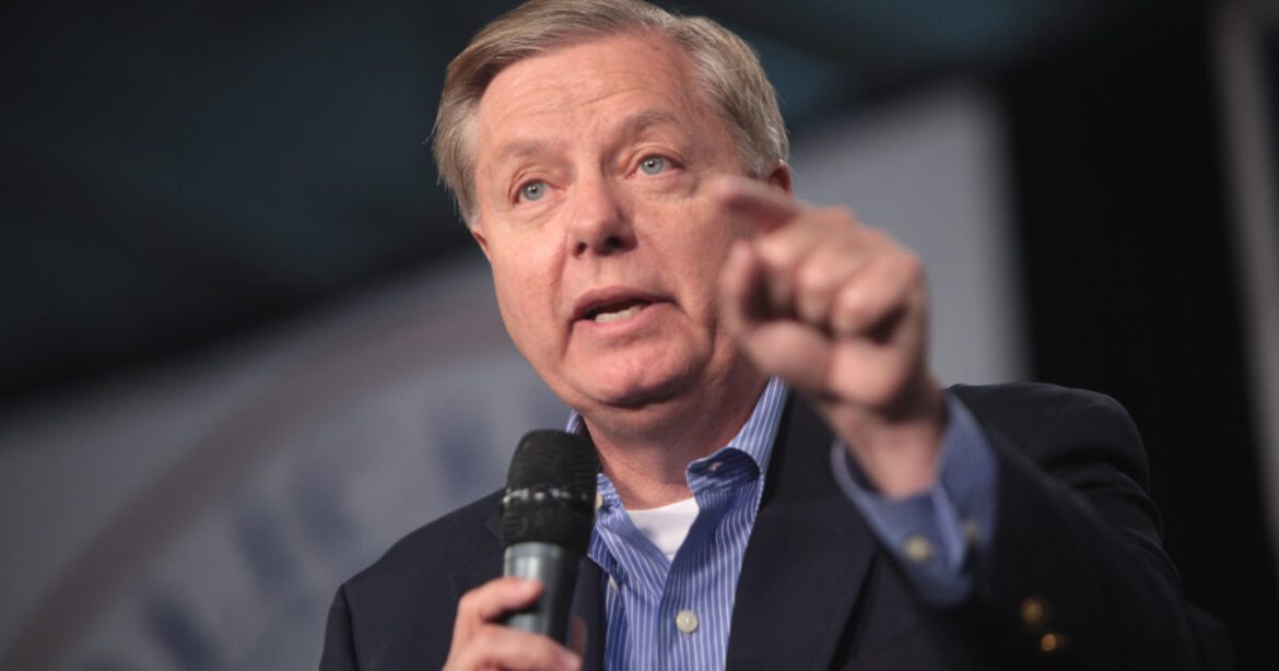 Warmonger Lindsey Graham Attacks Trump as He Seeks to End War in Iran