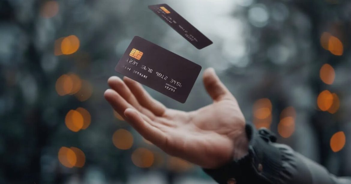 Why People With High Credit Scores Are Locking In 0% Interest Credit Card Offers