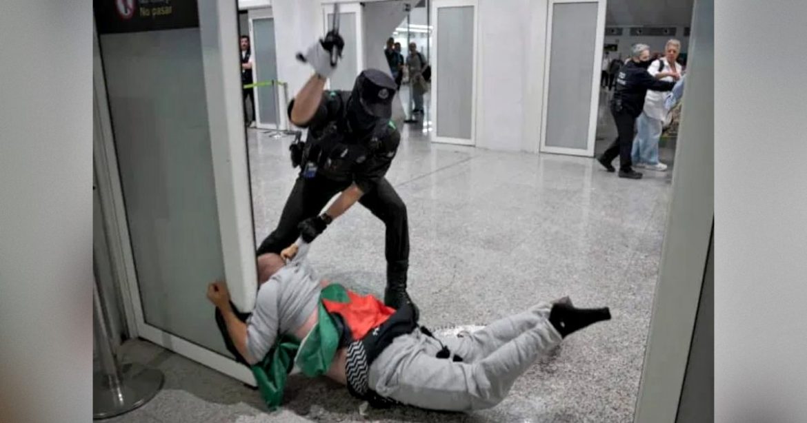 WATCH: ‘Flotilla Activists’ Beaten by Spanish Police – Madrid Had Strongly Protested Israeli Minister Taunting Them on Video – Israeli Foreign Ministry Calls Out Their Hypocrisy