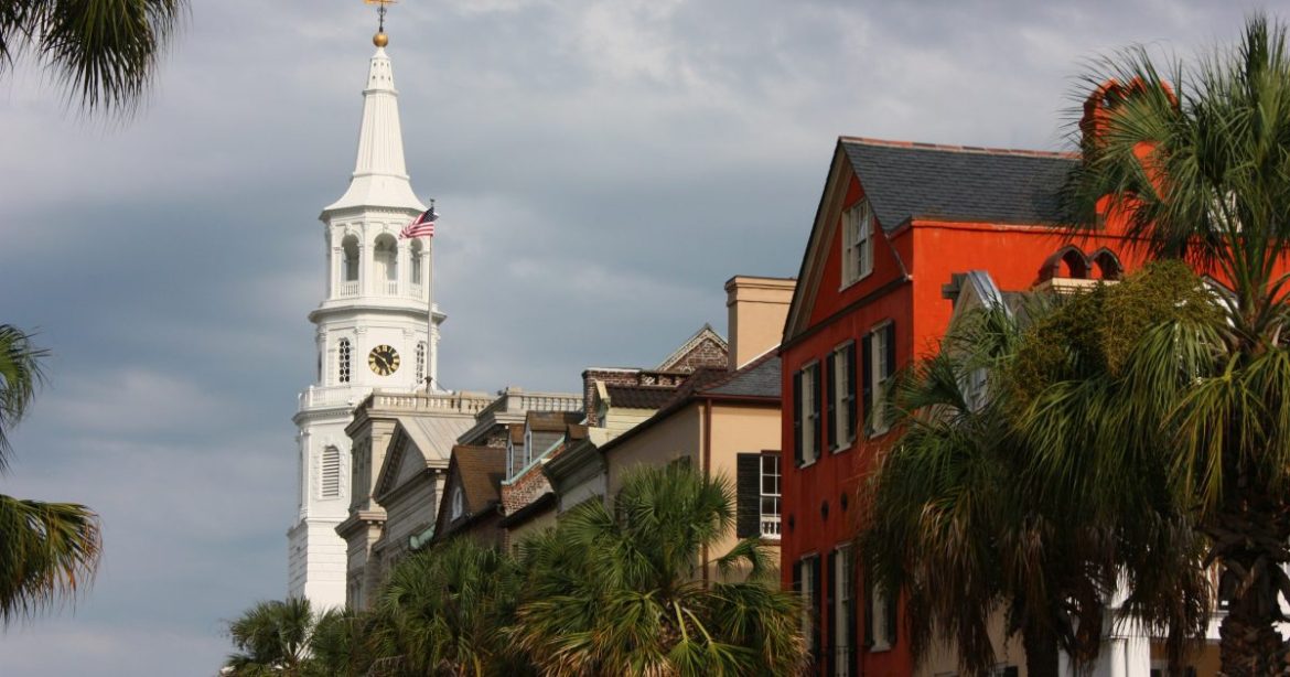 Texas and Florida Just Lost Their Crown as Americans Rush to This Red State