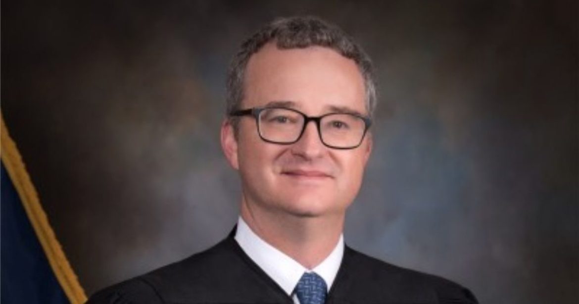 Kansas Judge Blocks Ban on Sex Change Treatments for ‘Transgender’ Kids, Claiming It Violates State Constitution and Parental Rights