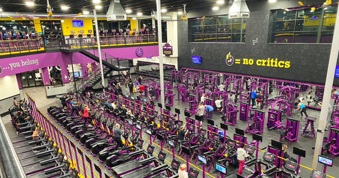 Woman Says Planet Fitness in New Hampshire Canceled Her Membership After Alerting Them to Man in Women’s Locker Room